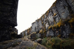 Murallas-de-la-ciudad-perdida-Paramo-de-Oceta